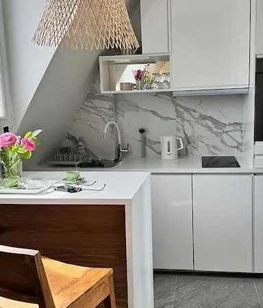 Appartamento La Cachette Des Stars 20m2 Vue Tour Eiffel