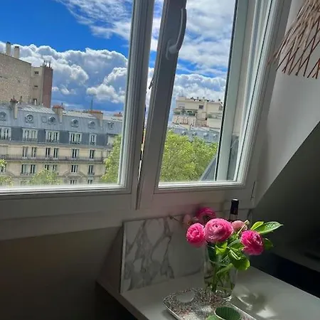 La Cachette Des Stars 20m2 Vue Tour Eiffel Appartamento Parigi